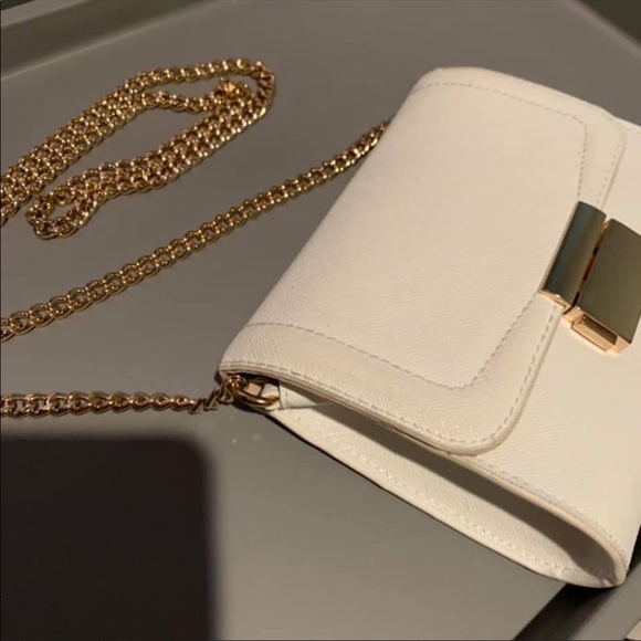 White crossbody bag - Picture 2 of 2